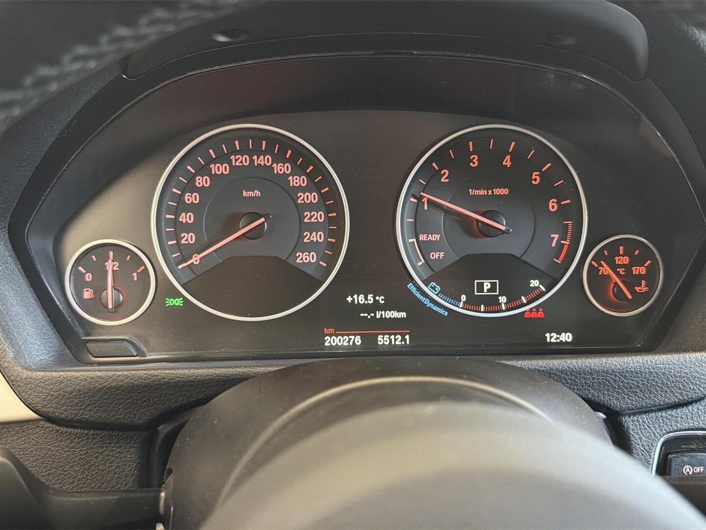 BMW 320 2016