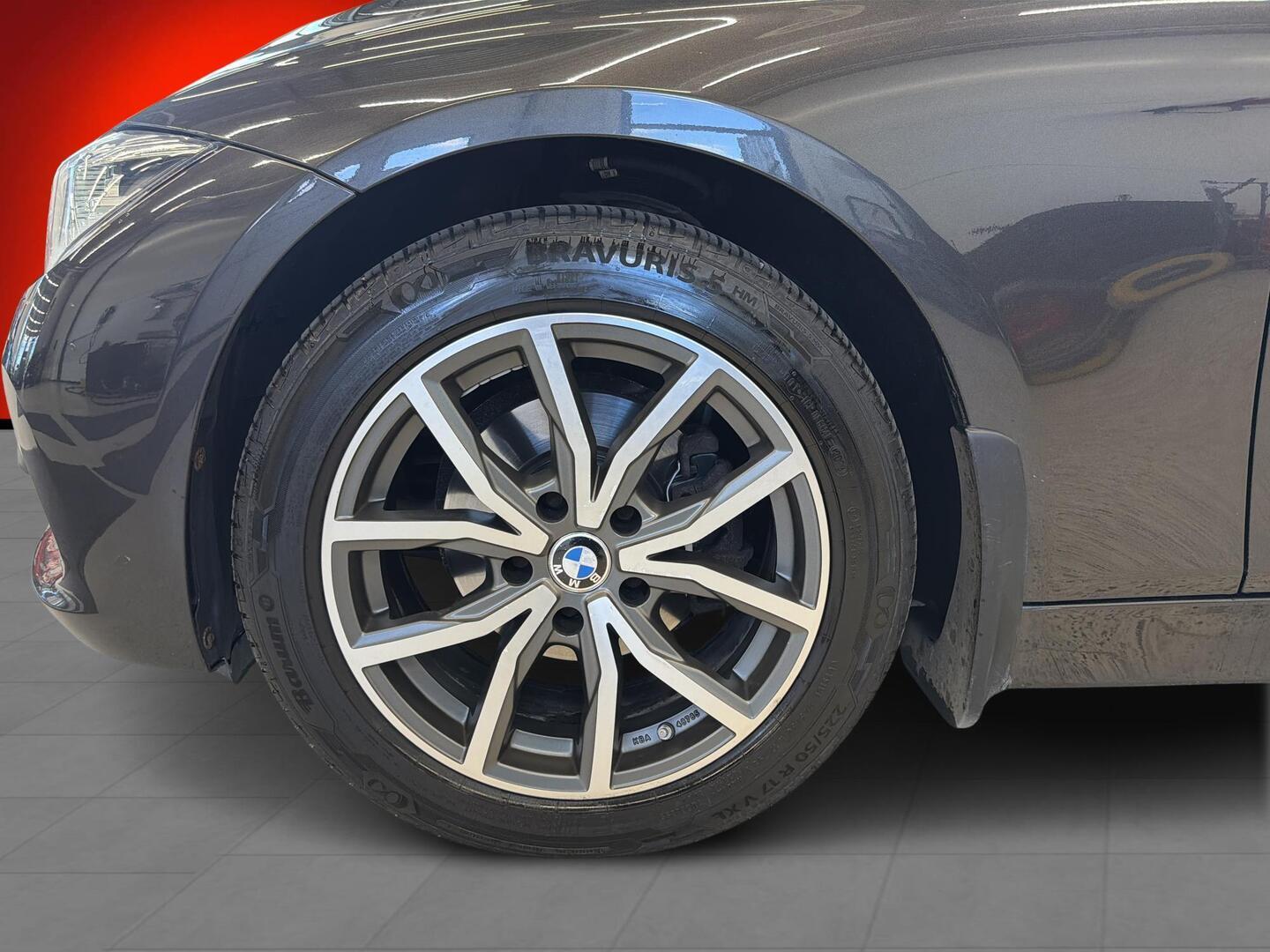 BMW 320 2016