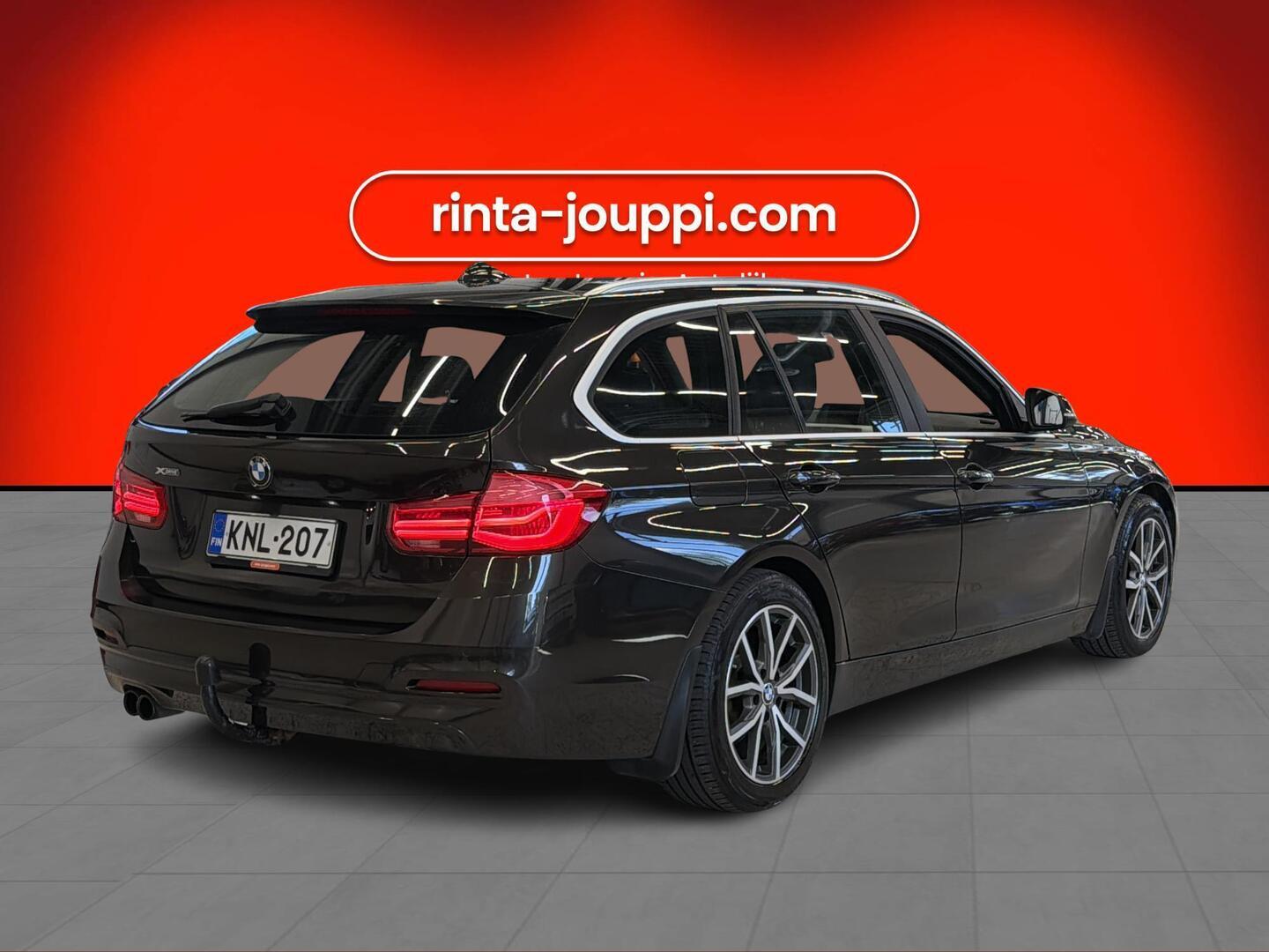 BMW 320 2016