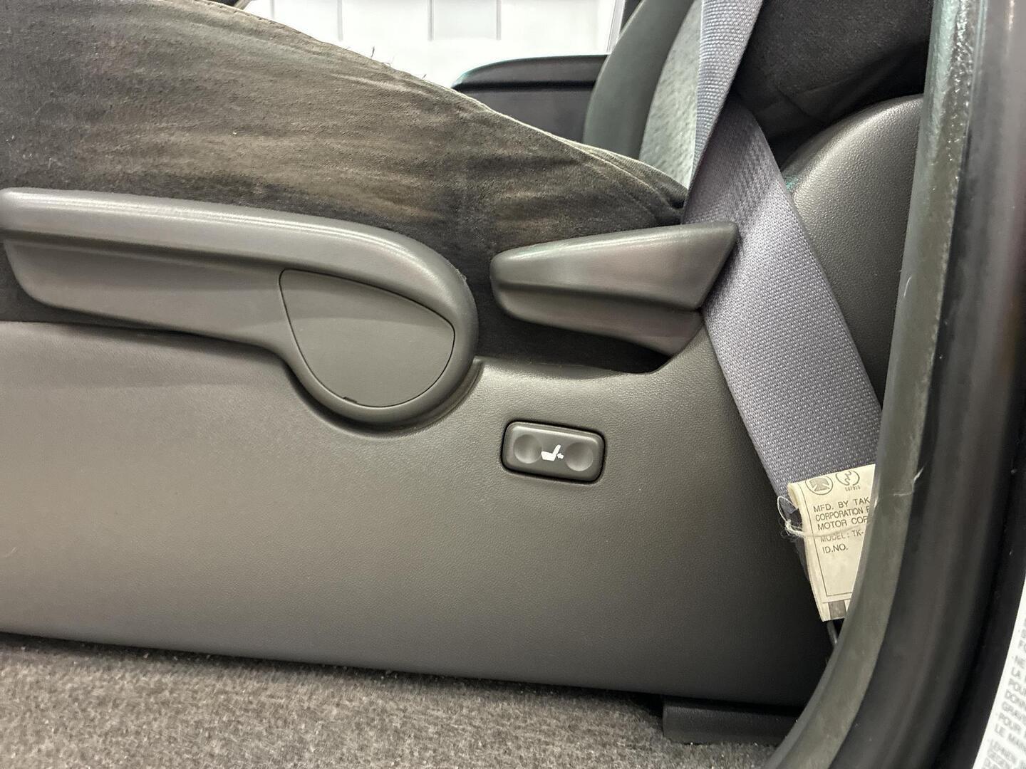 TOYOTA Land Cruiser 2003