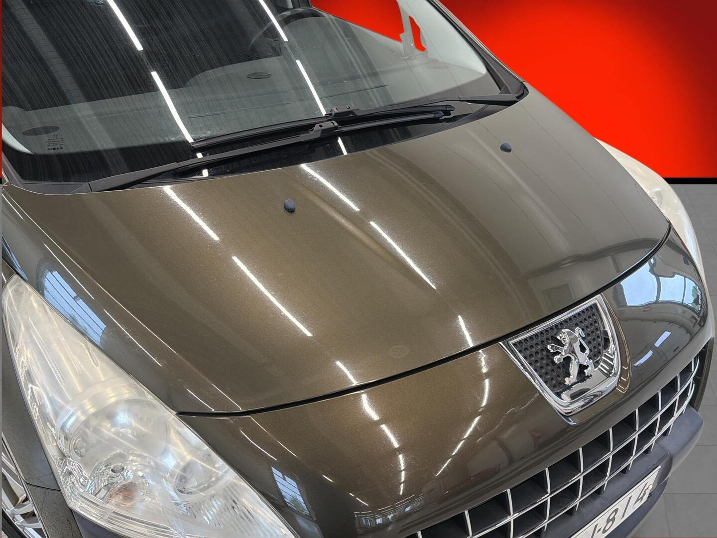 PEUGEOT 3008 2009