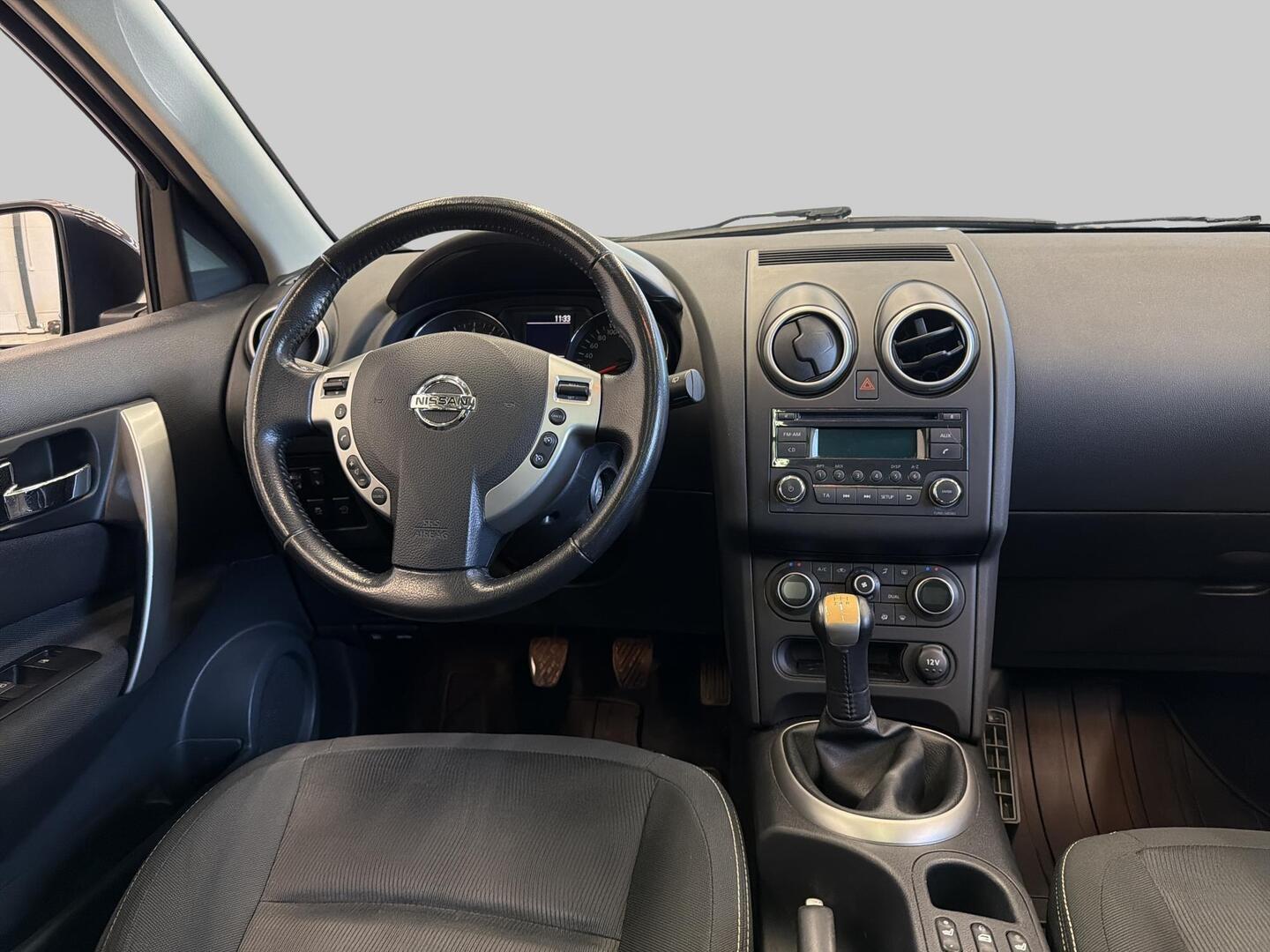 NISSAN Qashqai+2 2012