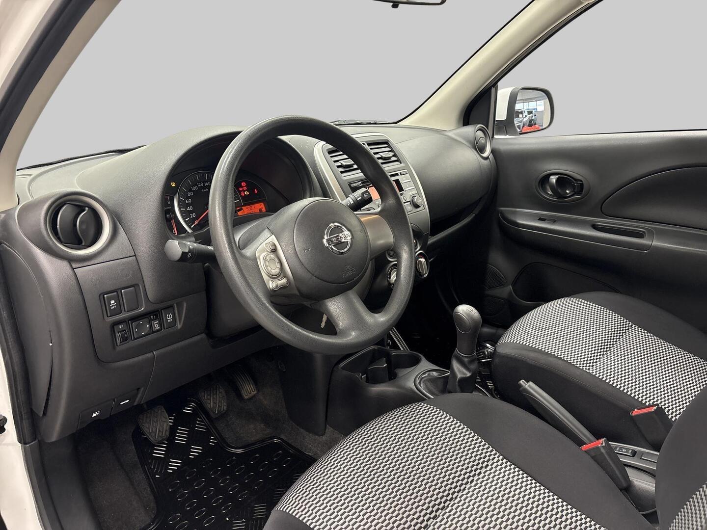 NISSAN Micra 2017