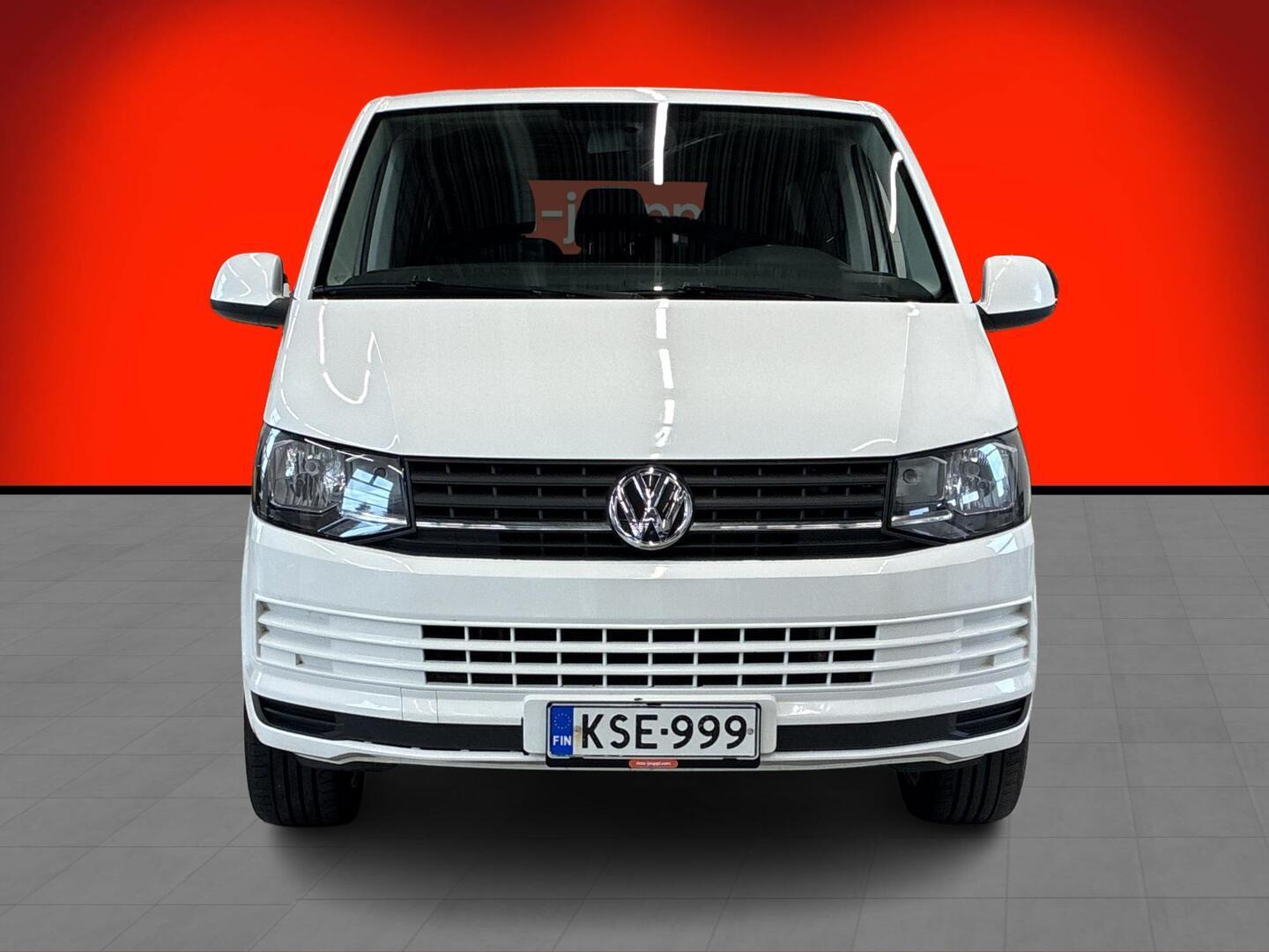 VOLKSWAGEN Caravelle 2016