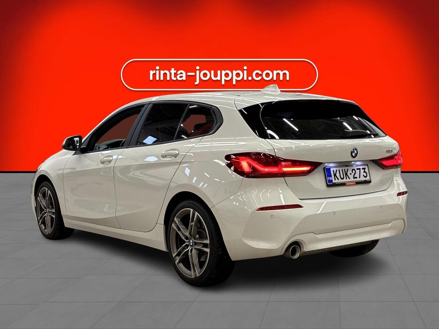 BMW 118 2021