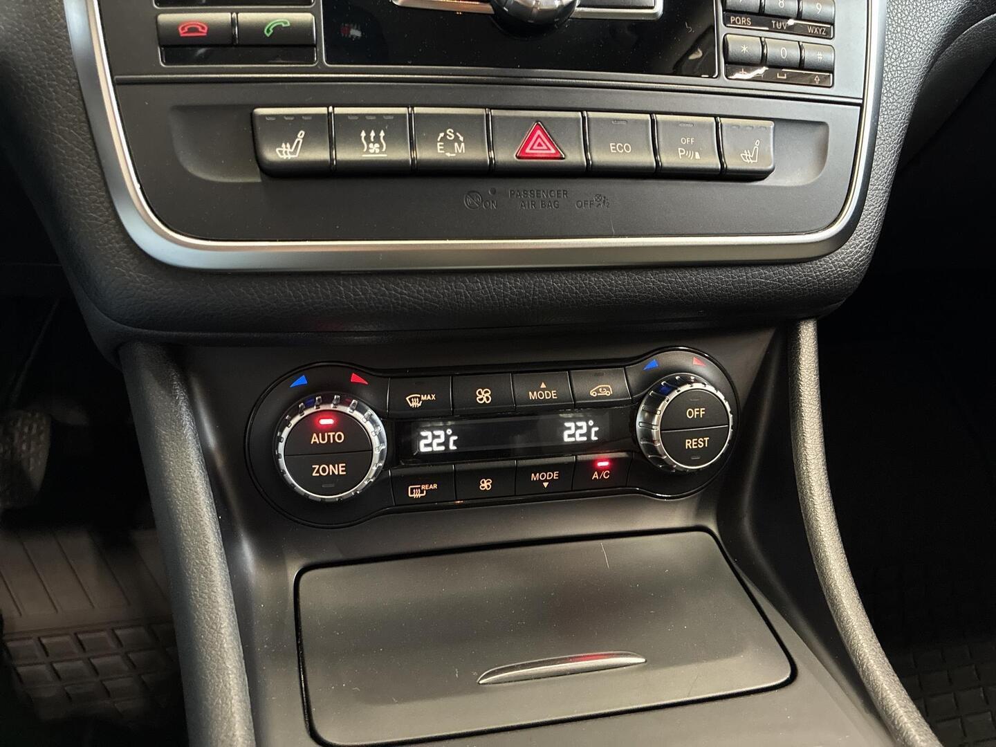 MERCEDES-BENZ CLA 2014