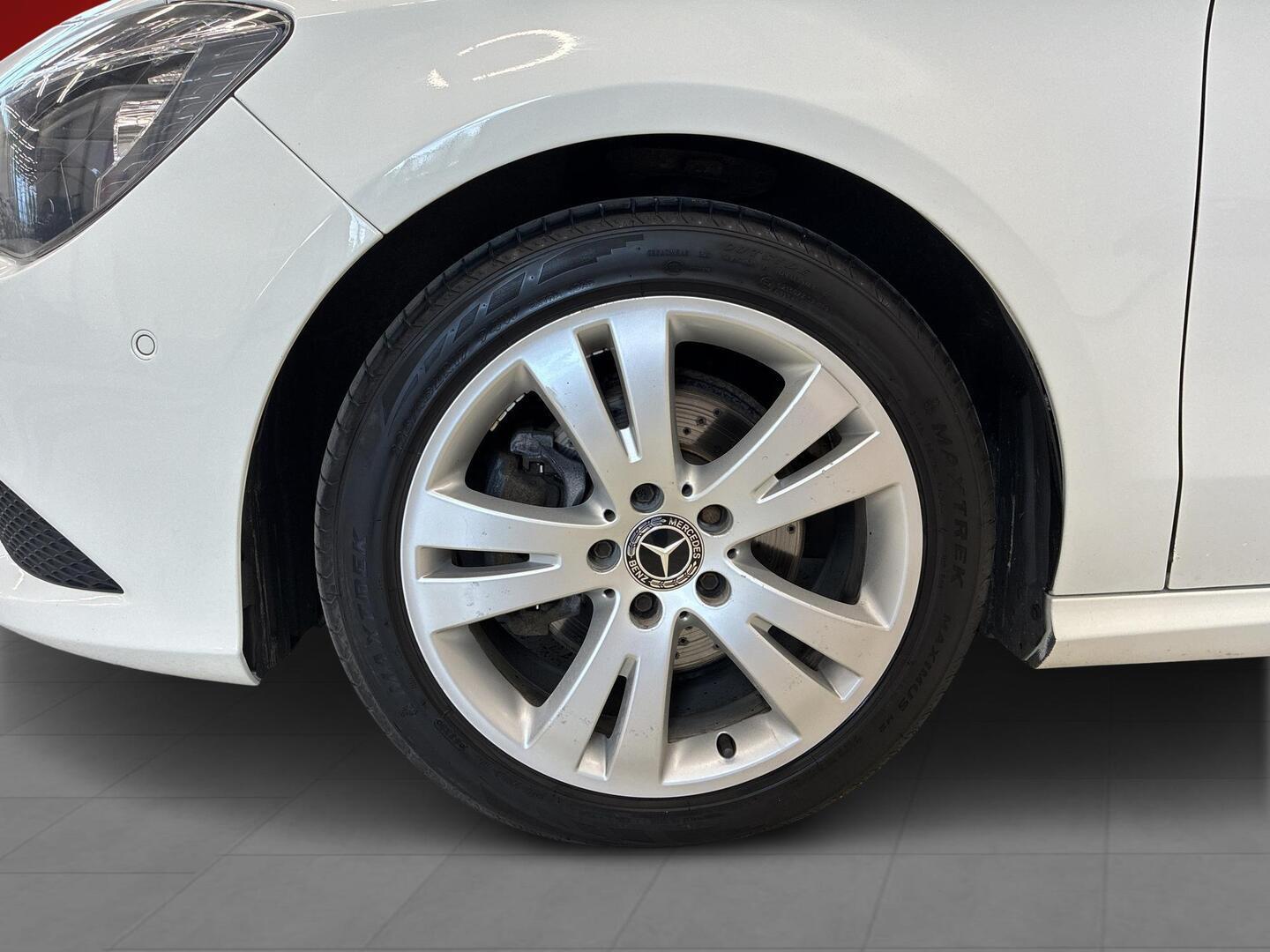 MERCEDES-BENZ CLA 2014