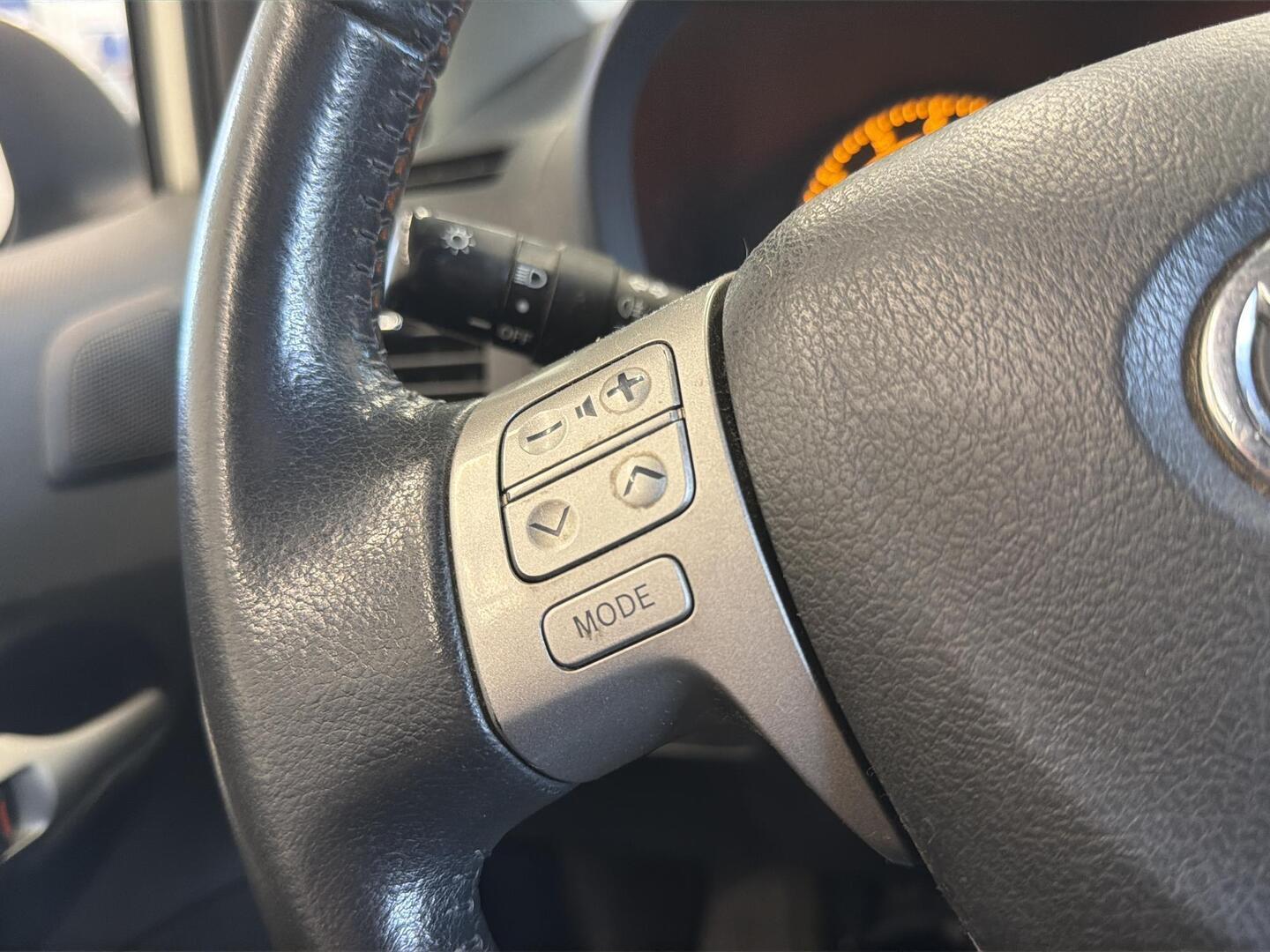 TOYOTA Auris 2008