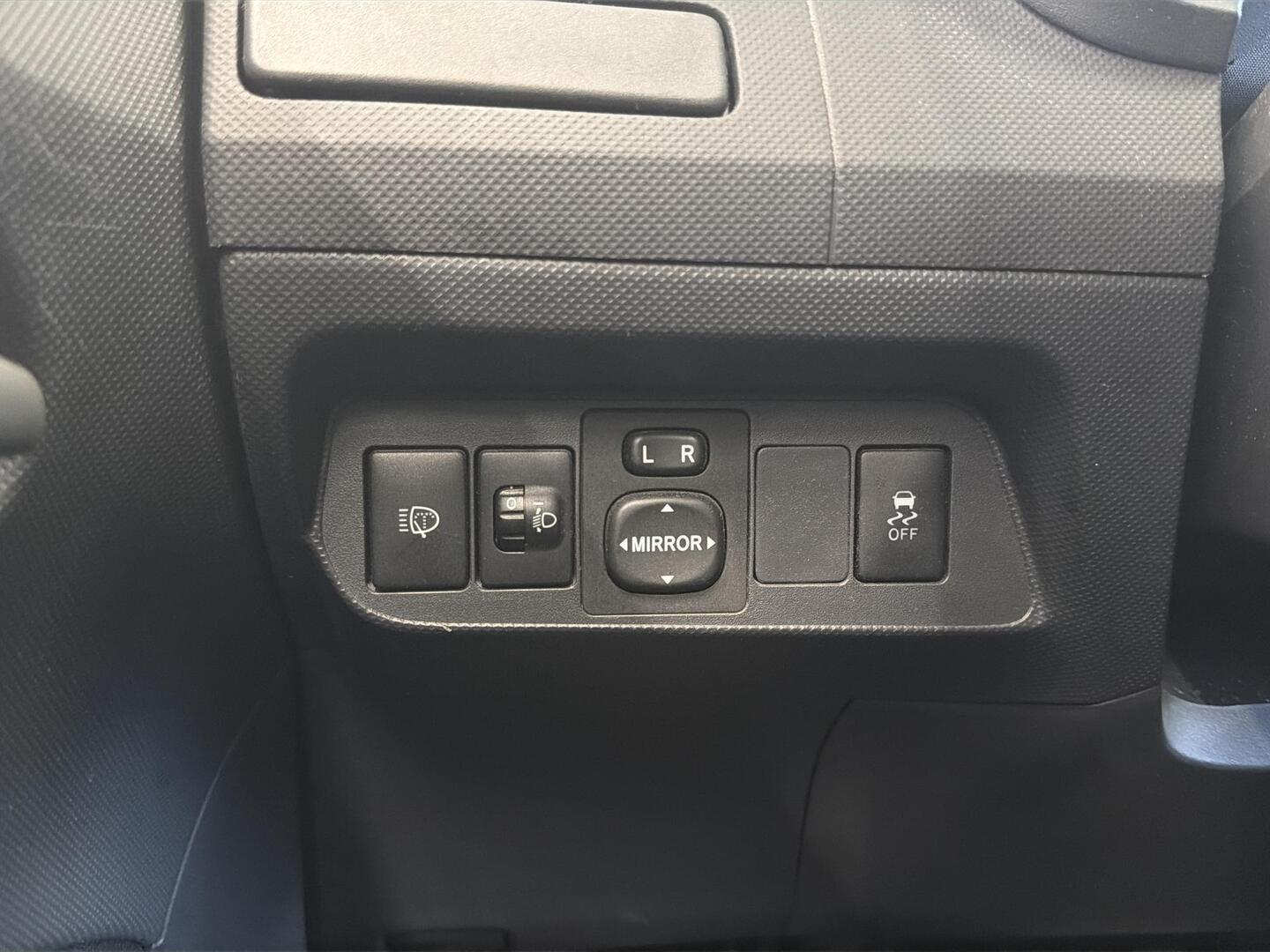 TOYOTA Auris 2008