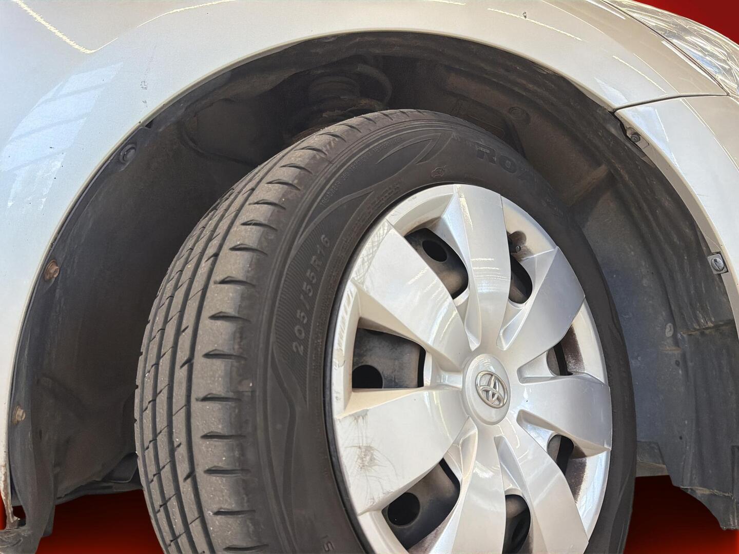 TOYOTA Auris 2008