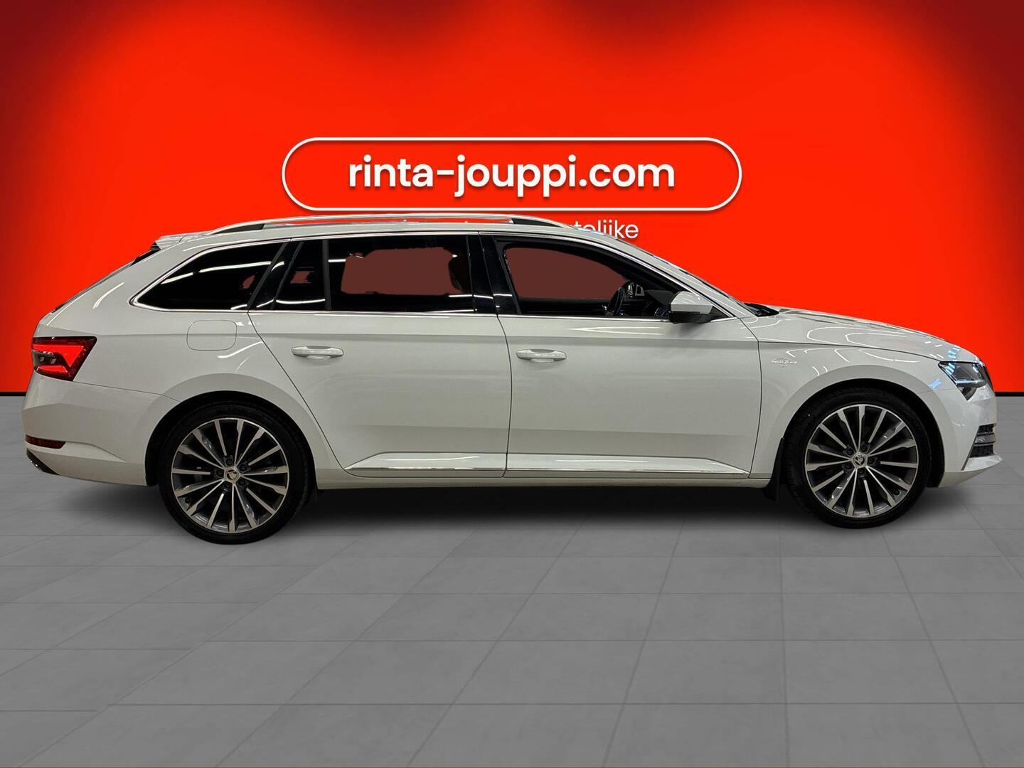 SKODA Superb 2021