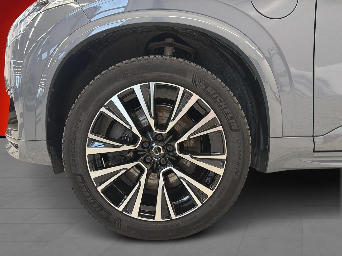 VOLVO XC90 2023