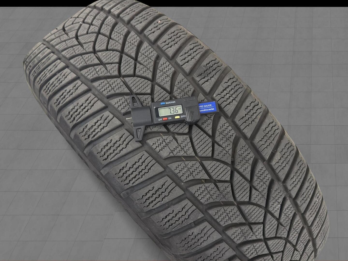 VOLVO XC90 2023