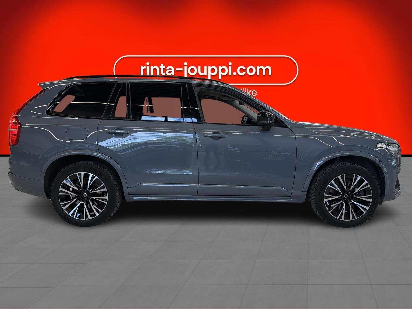 VOLVO XC90 2023