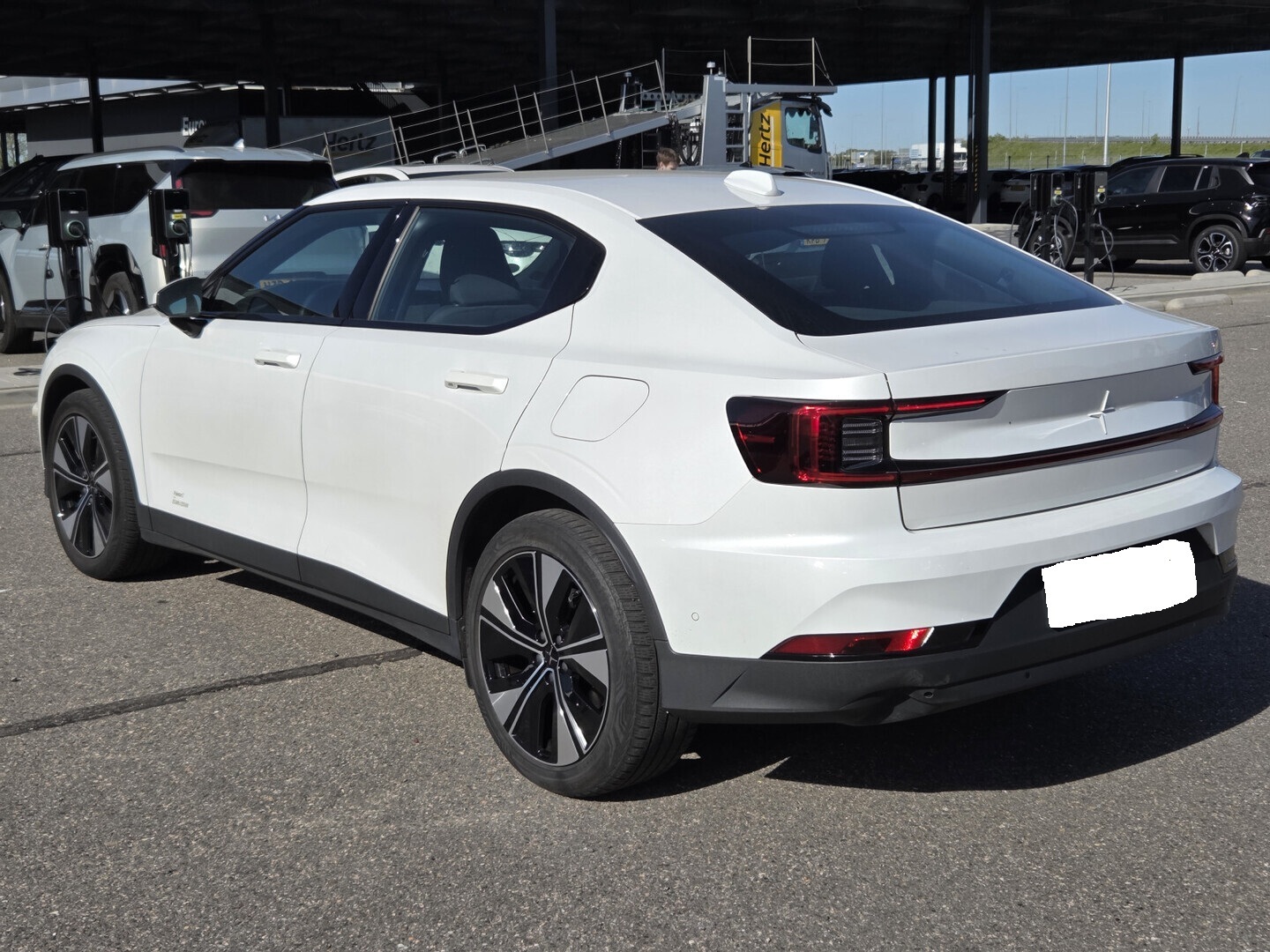POLESTAR 2 2024