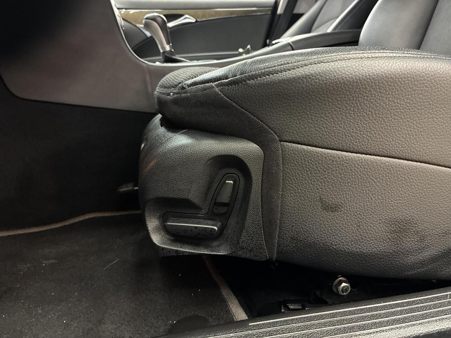 MERCEDES-BENZ E 2008