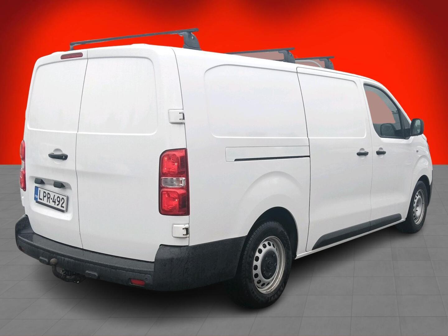 TOYOTA Proace 2021