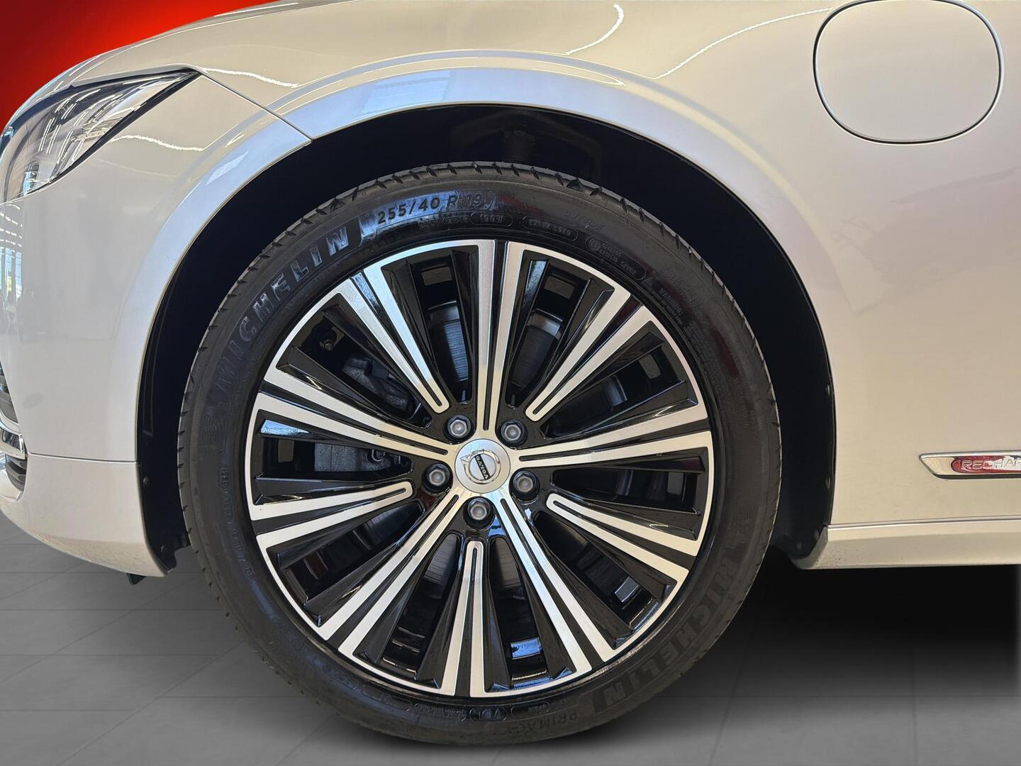 VOLVO V90 2022