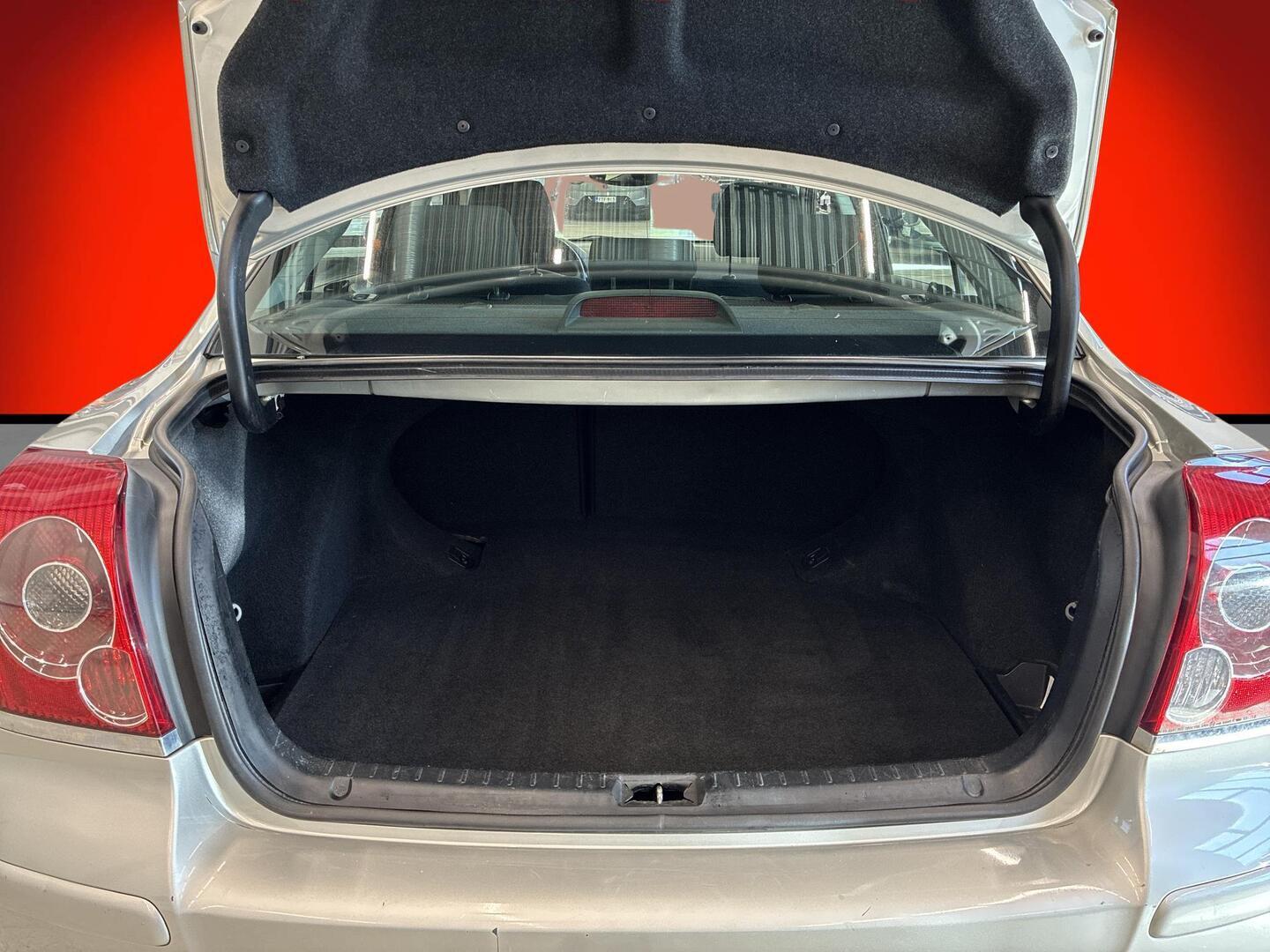 TOYOTA Avensis 2007