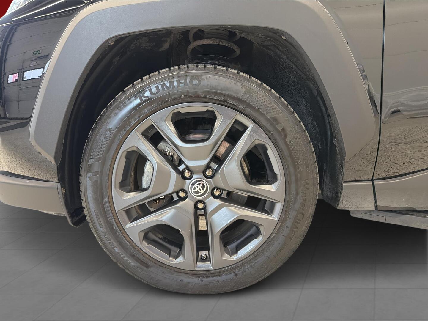 TOYOTA RAV4 2023