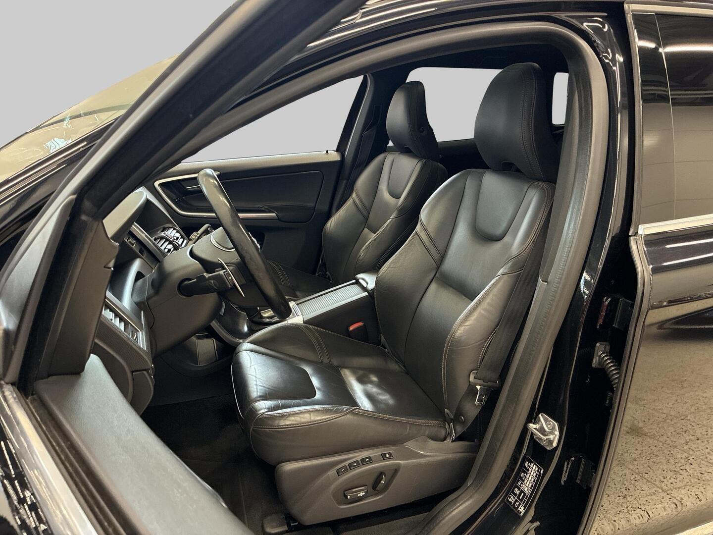 VOLVO XC60 2014