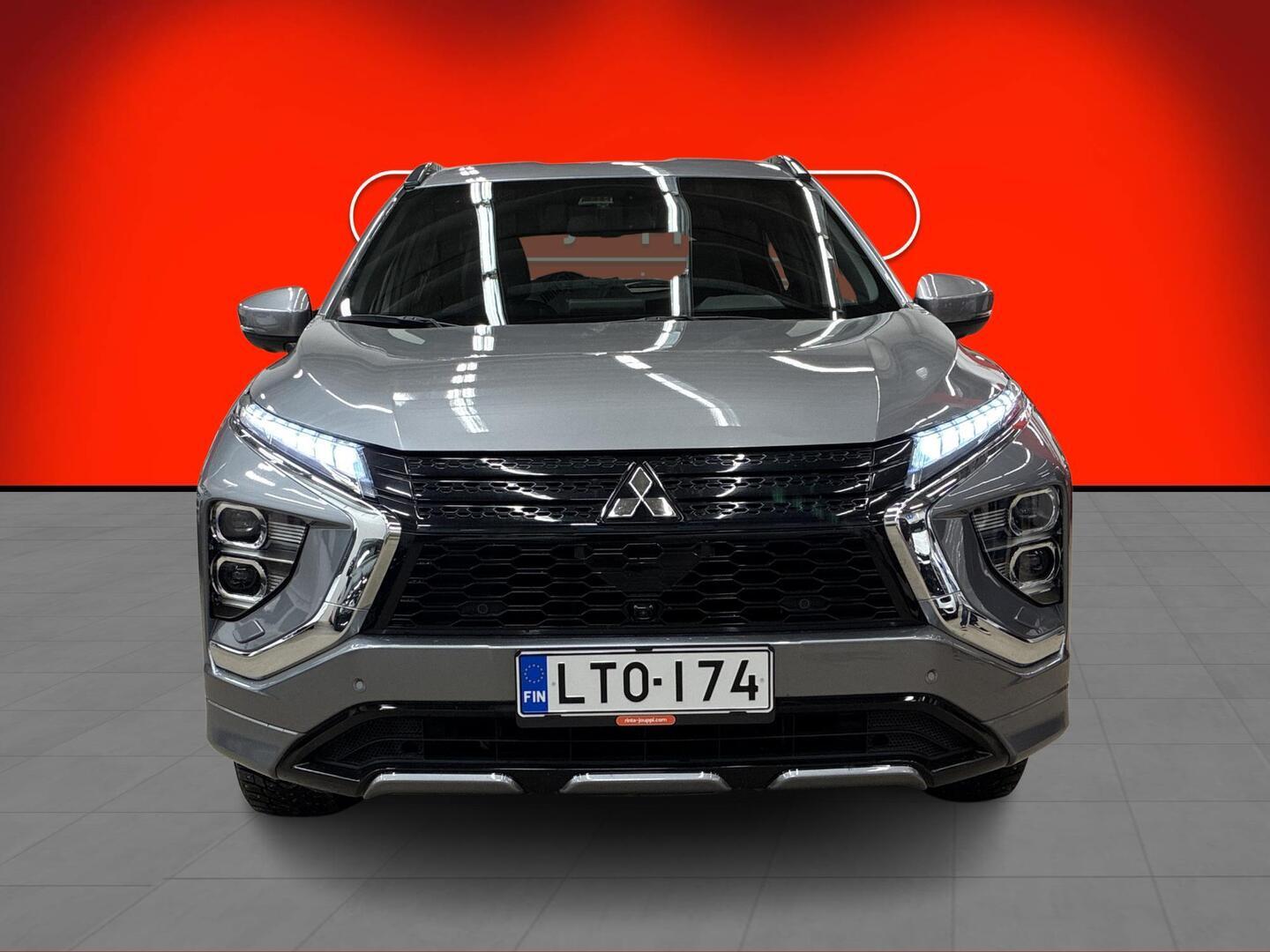 MITSUBISHI ECLIPSE CROSS 2024
