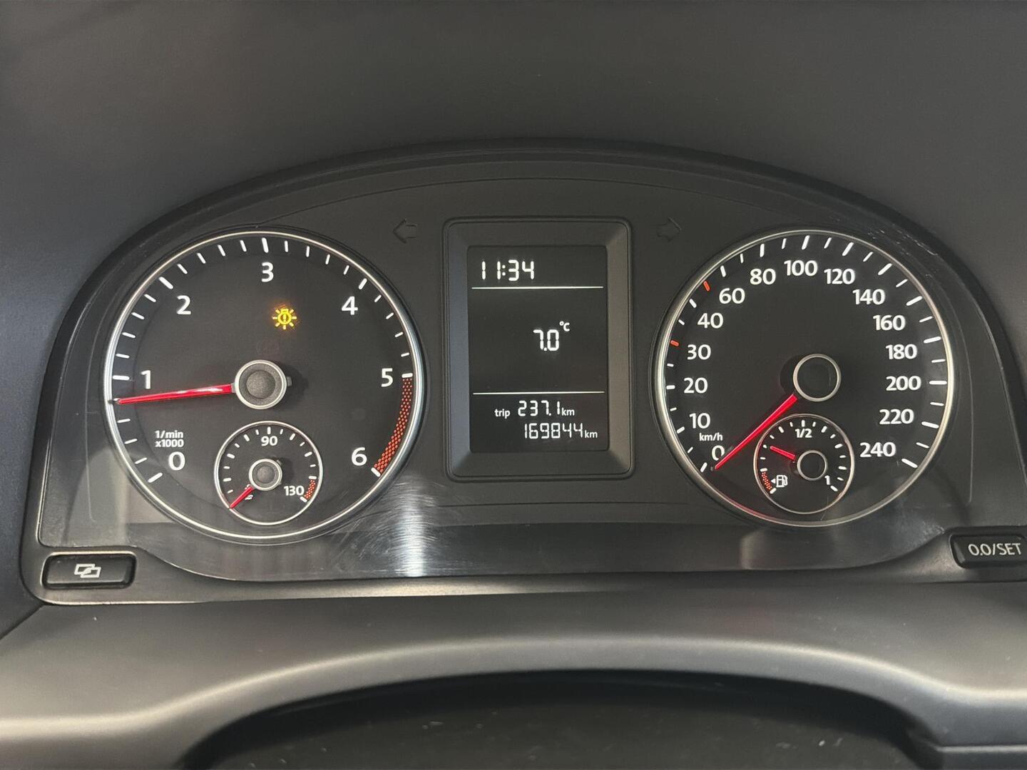 VOLKSWAGEN Caddy 2011