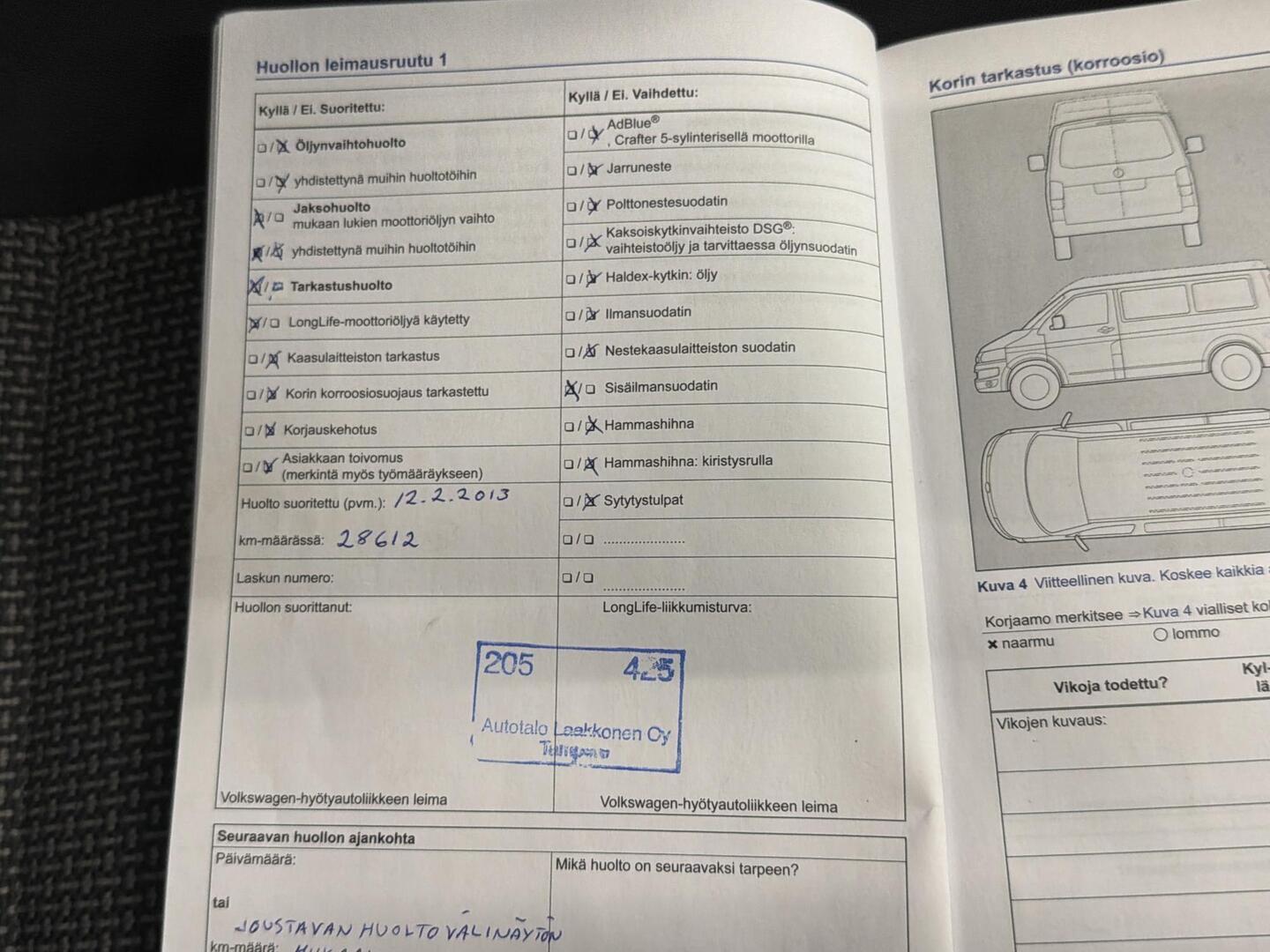 VOLKSWAGEN Caddy 2011