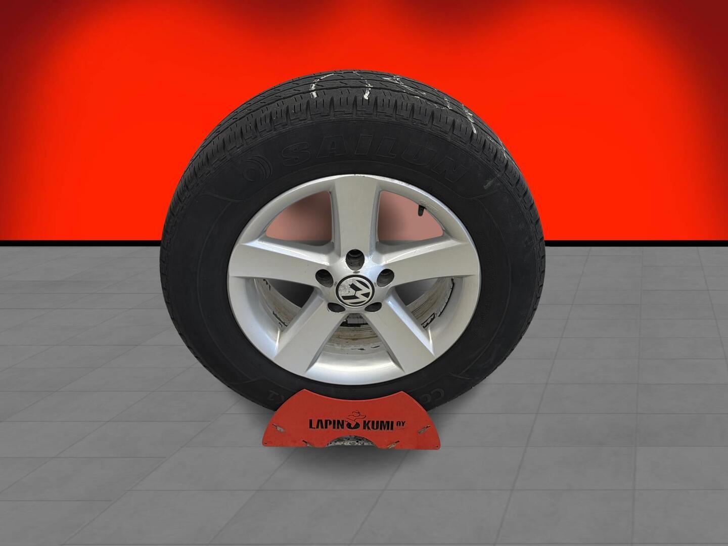 VOLKSWAGEN Tiguan 2008