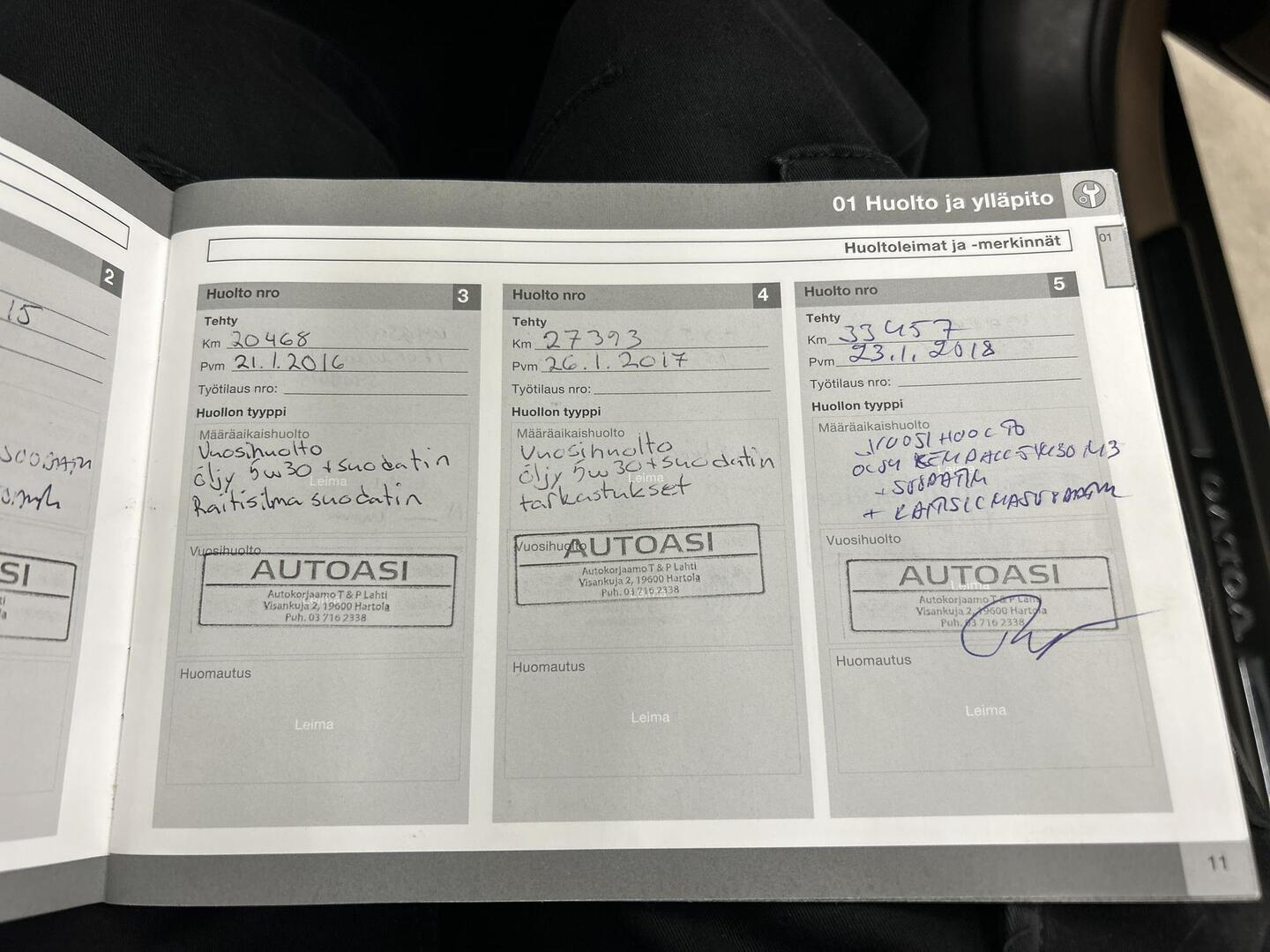 VOLVO V40 Cross Country 2013