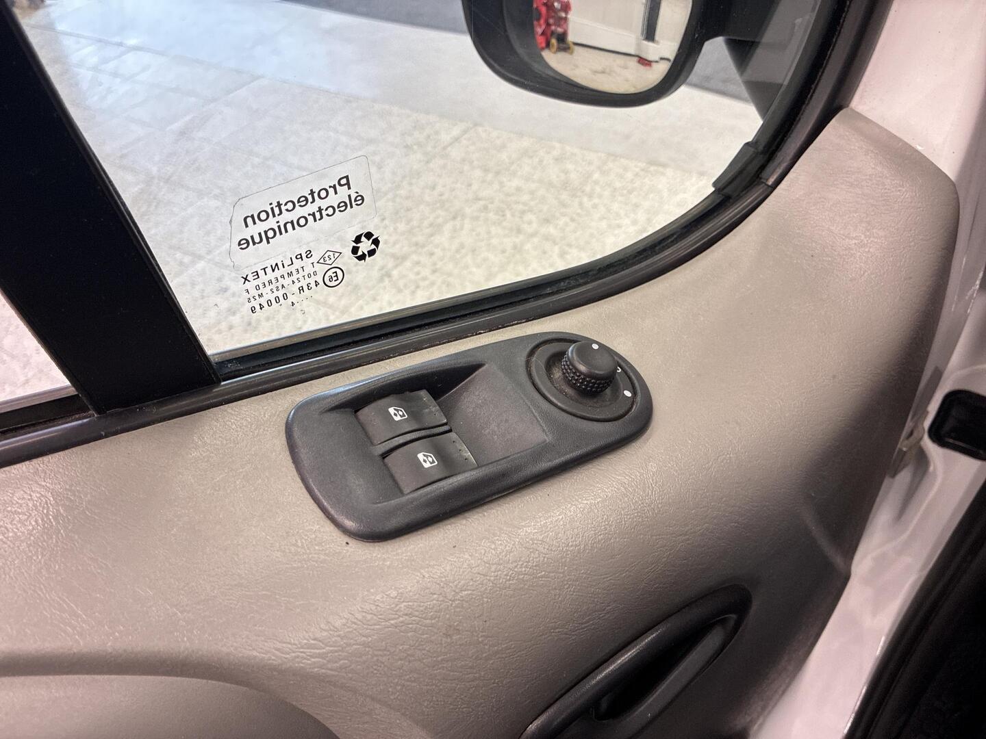 RENAULT Trafic 2014