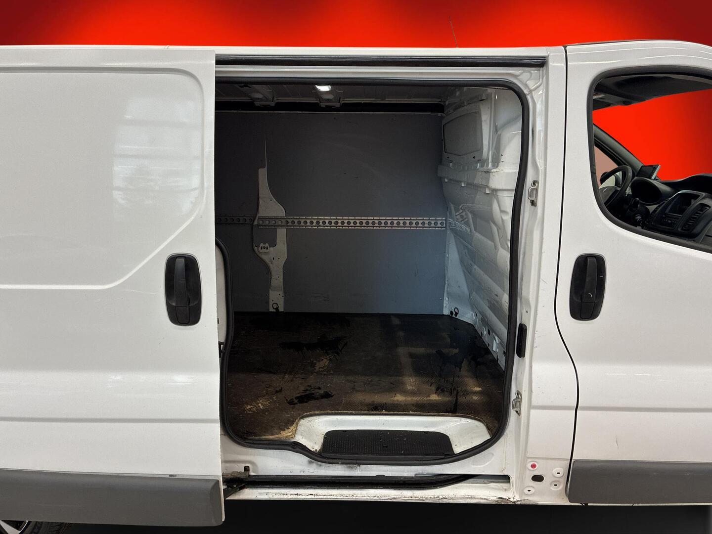 RENAULT Trafic 2014