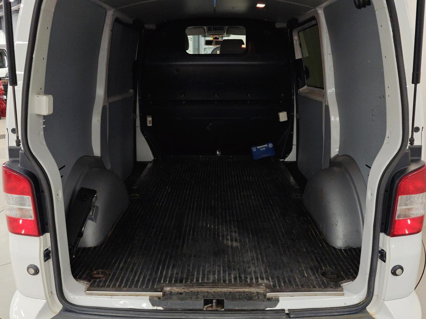 VOLKSWAGEN Transporter 2014