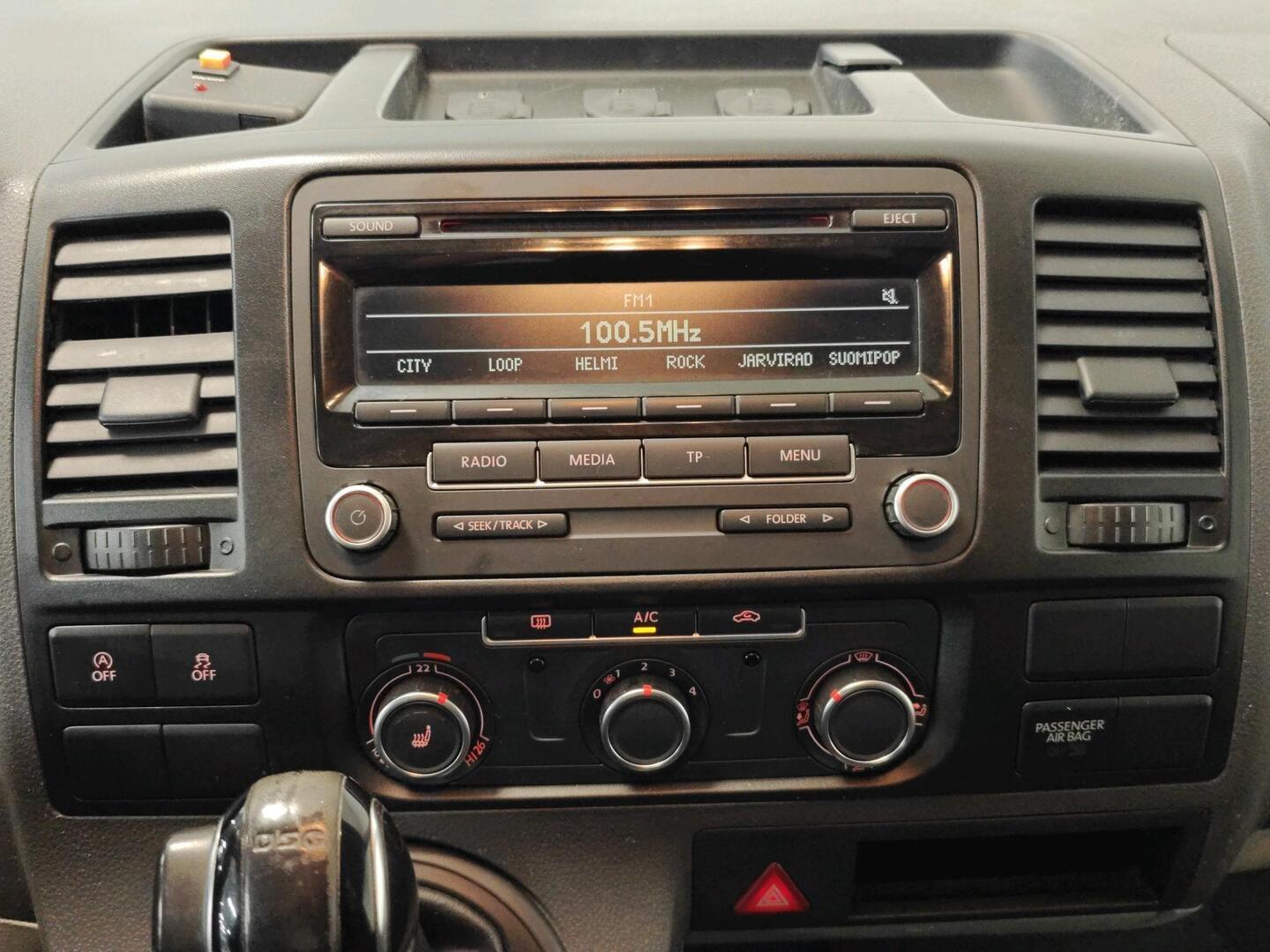 VOLKSWAGEN Transporter 2014