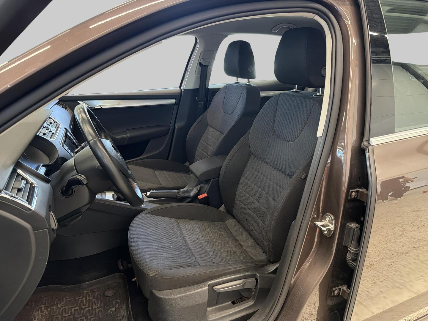 SKODA Octavia 2015