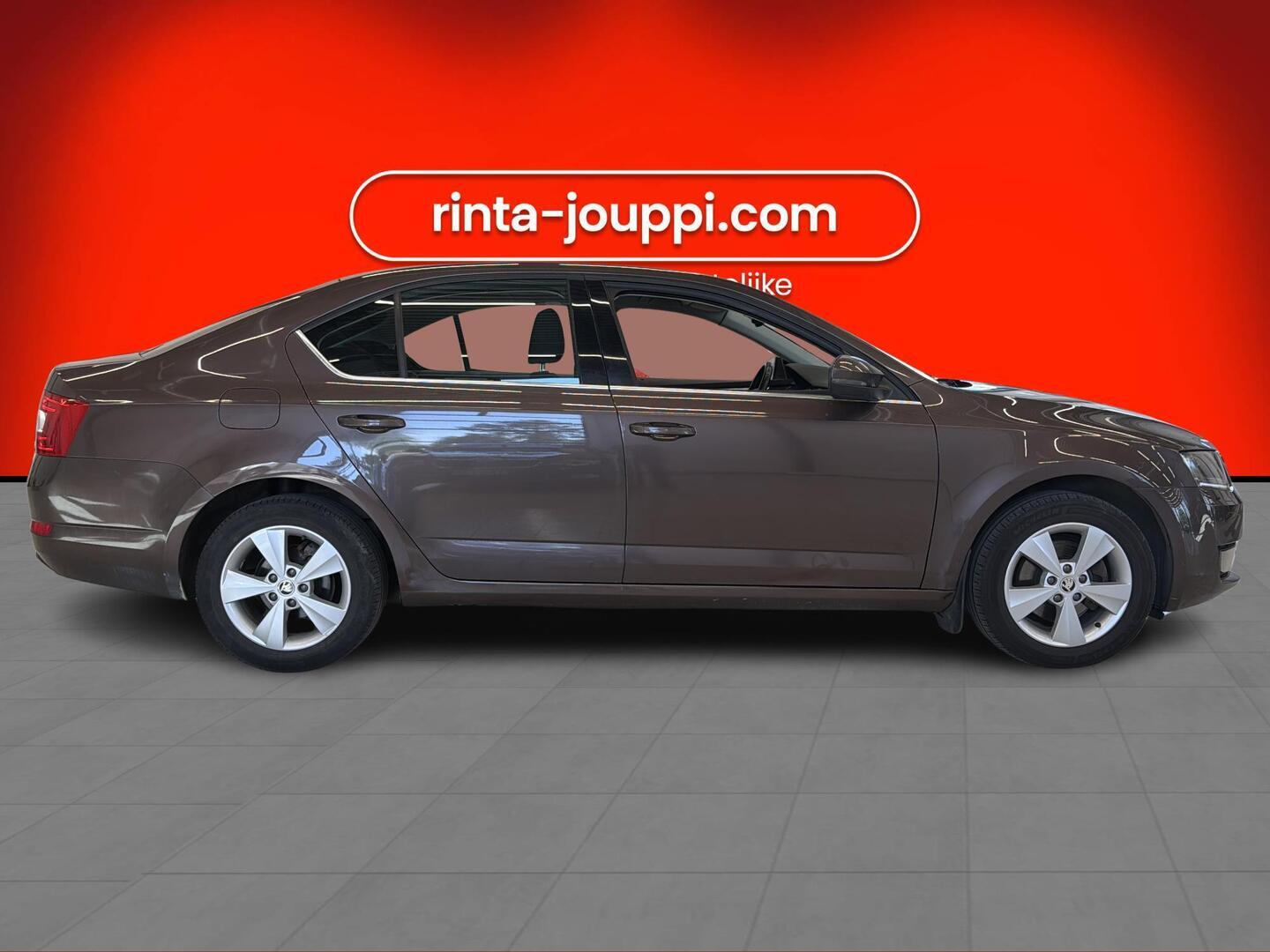 SKODA Octavia 2015