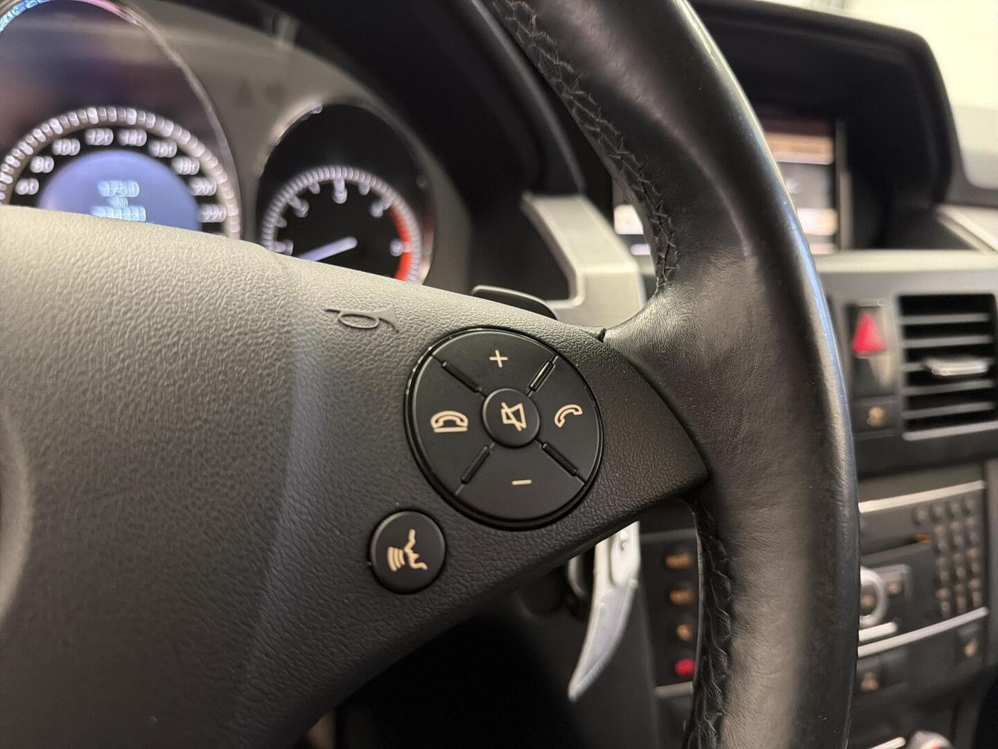 MERCEDES-BENZ GLK 2010