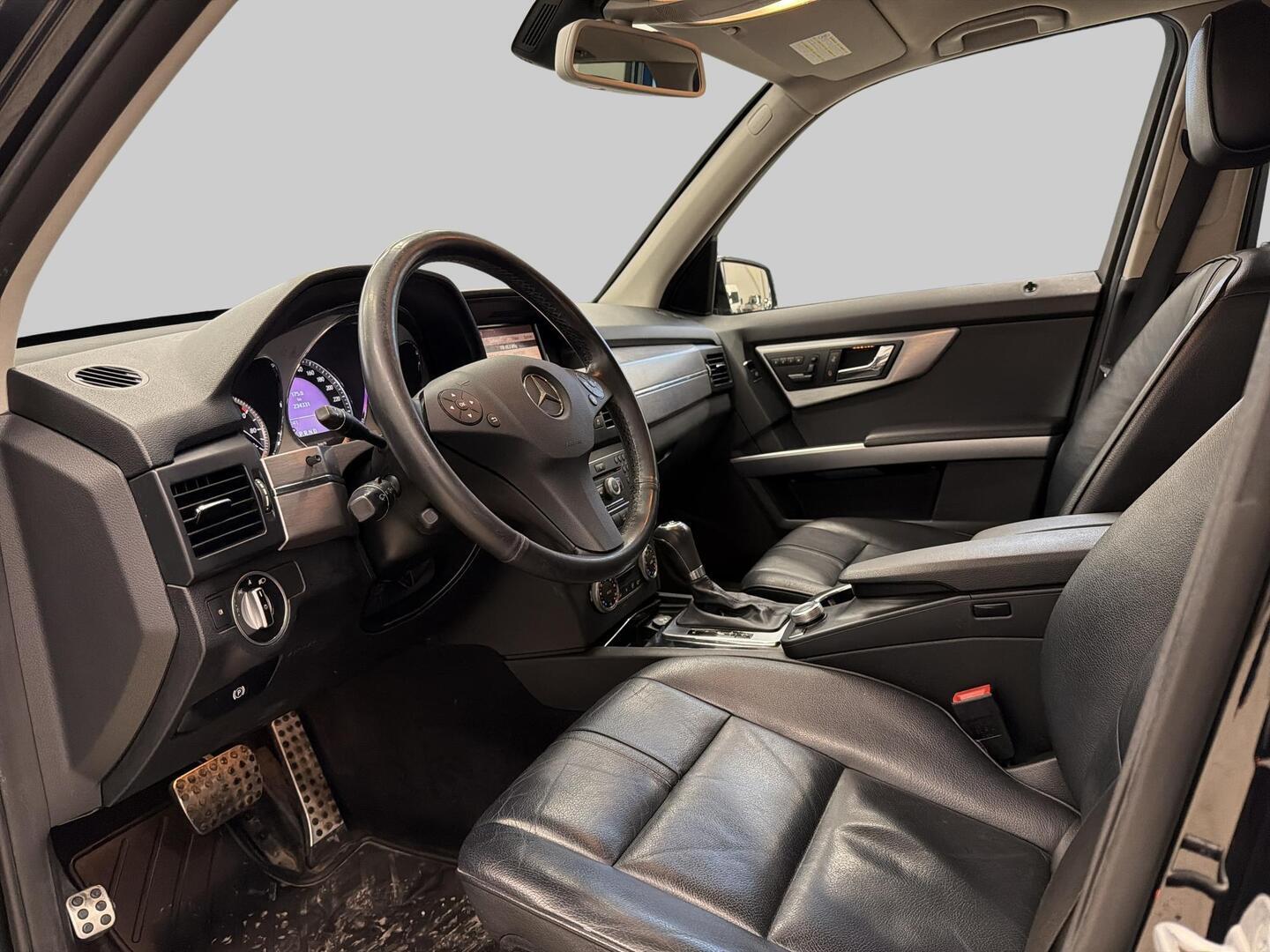 MERCEDES-BENZ GLK 2010