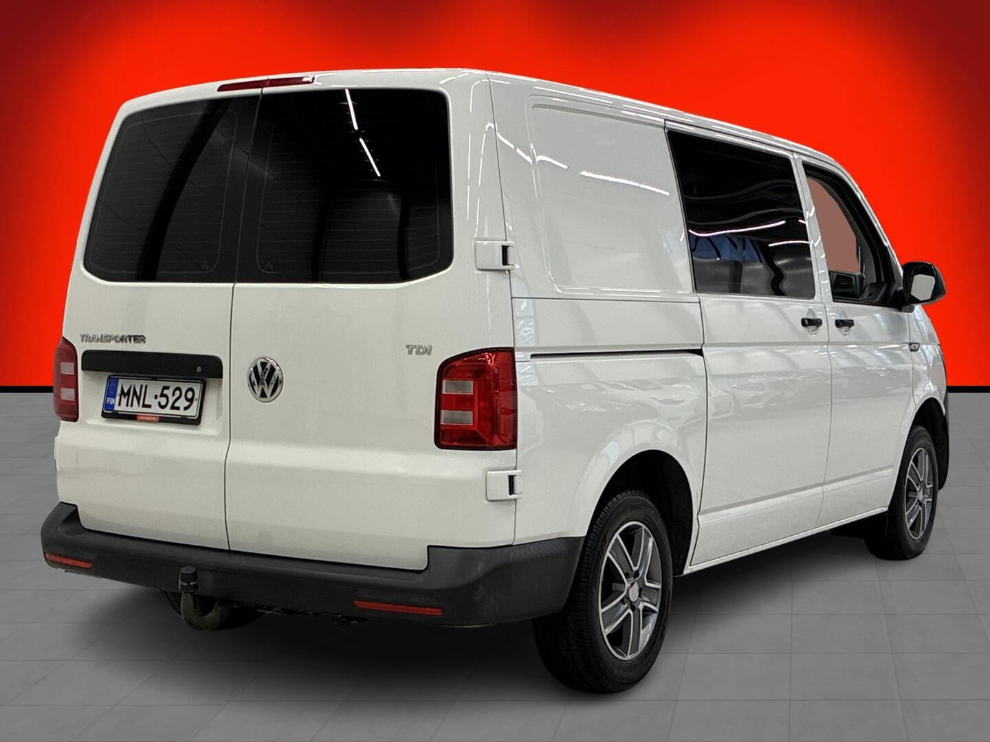 VOLKSWAGEN Transporter 2018