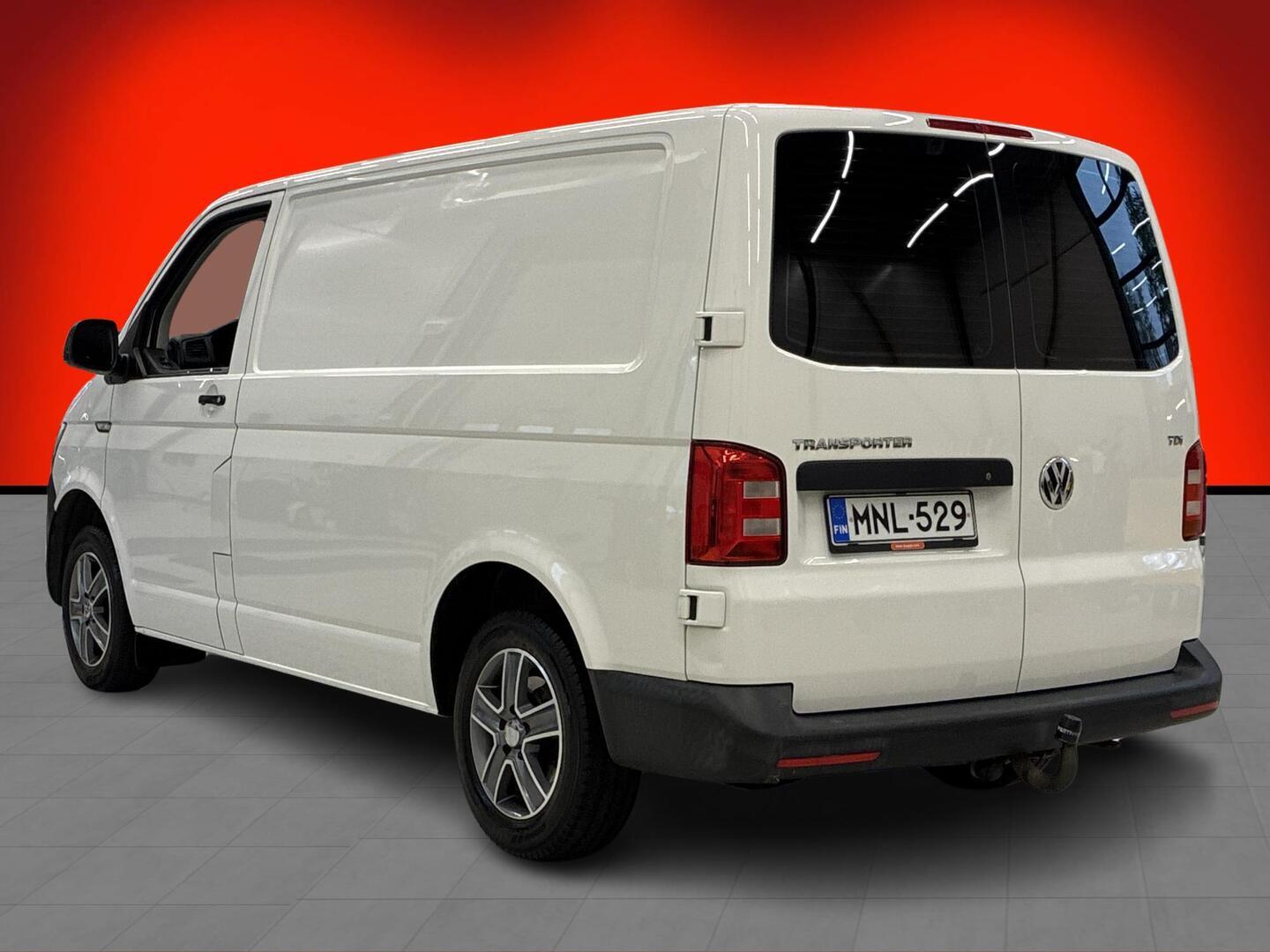 VOLKSWAGEN Transporter 2018
