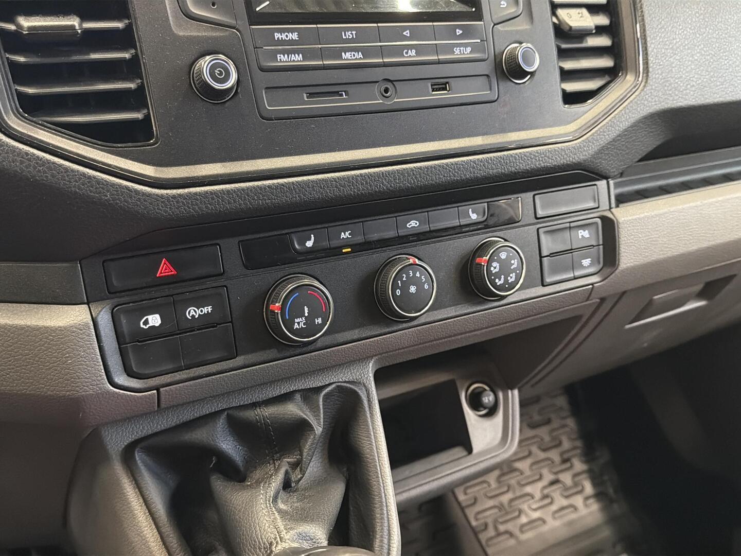 VOLKSWAGEN Crafter 2018