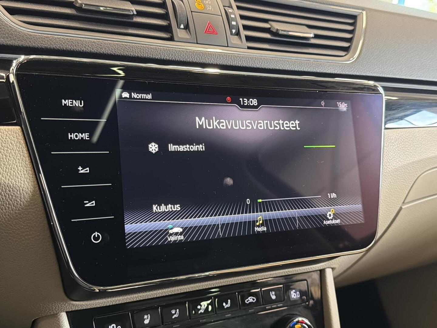 SKODA Superb 2018