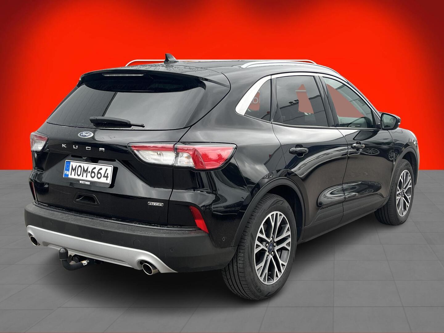 FORD Kuga 2023