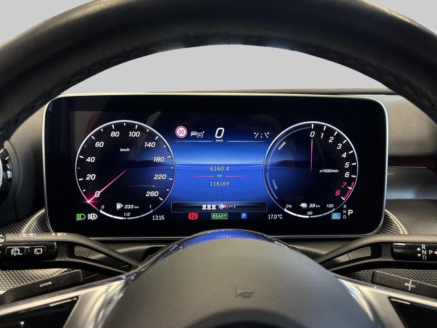 MERCEDES-BENZ C 2023