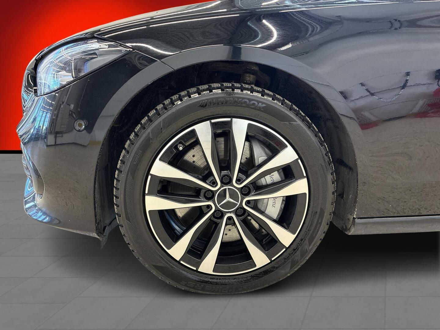 MERCEDES-BENZ C 2023