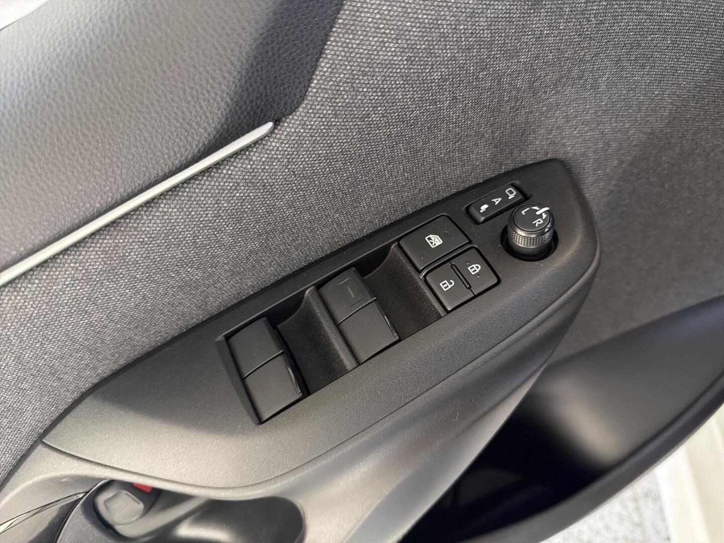 TOYOTA YARIS 2021