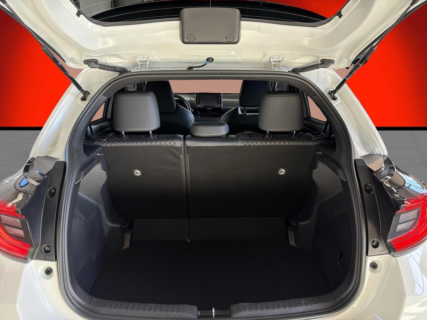 TOYOTA YARIS 2021