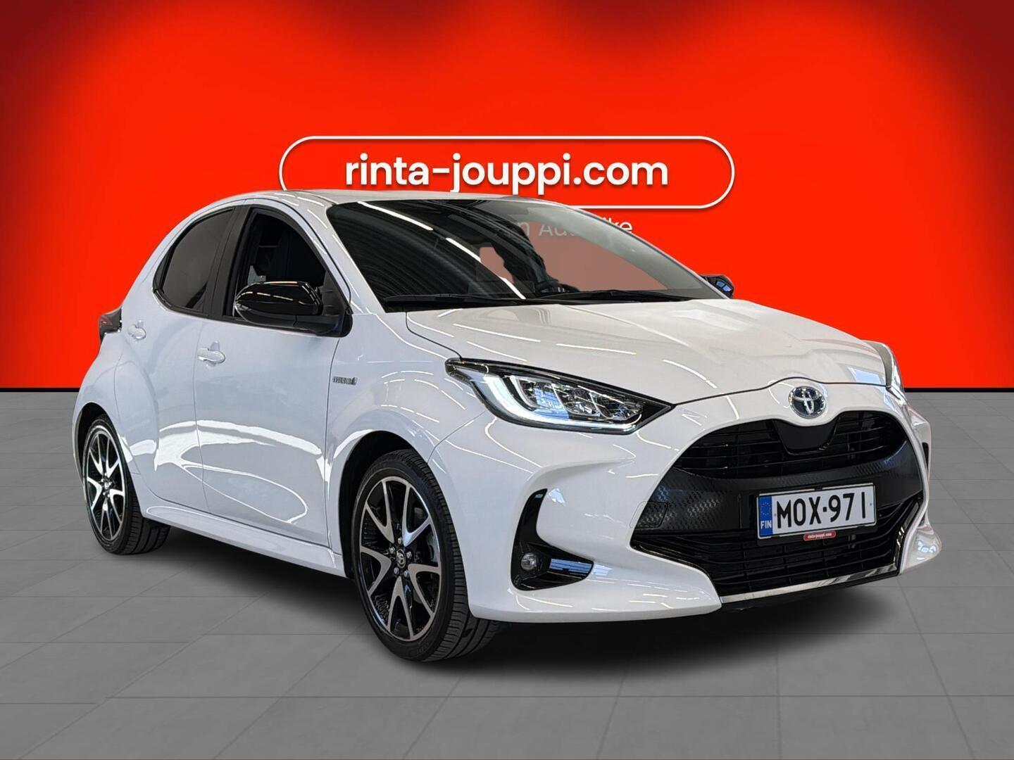 TOYOTA YARIS 2021