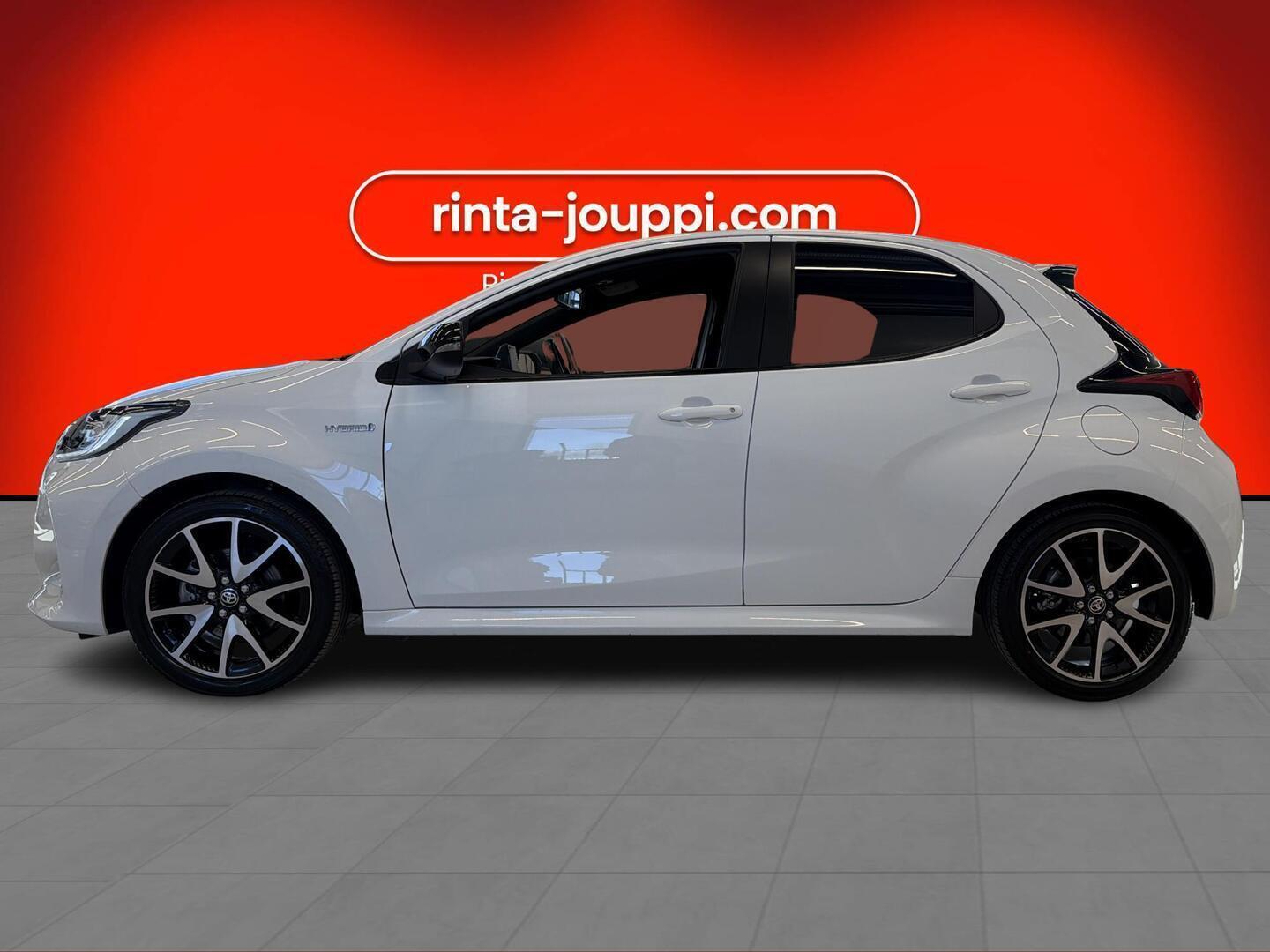 TOYOTA YARIS 2021