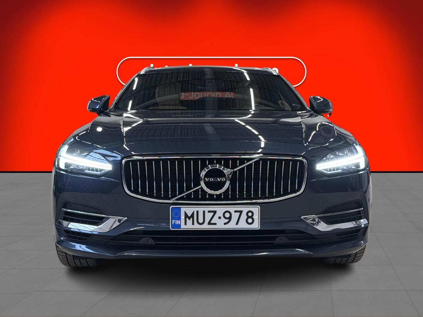VOLVO V90 2020